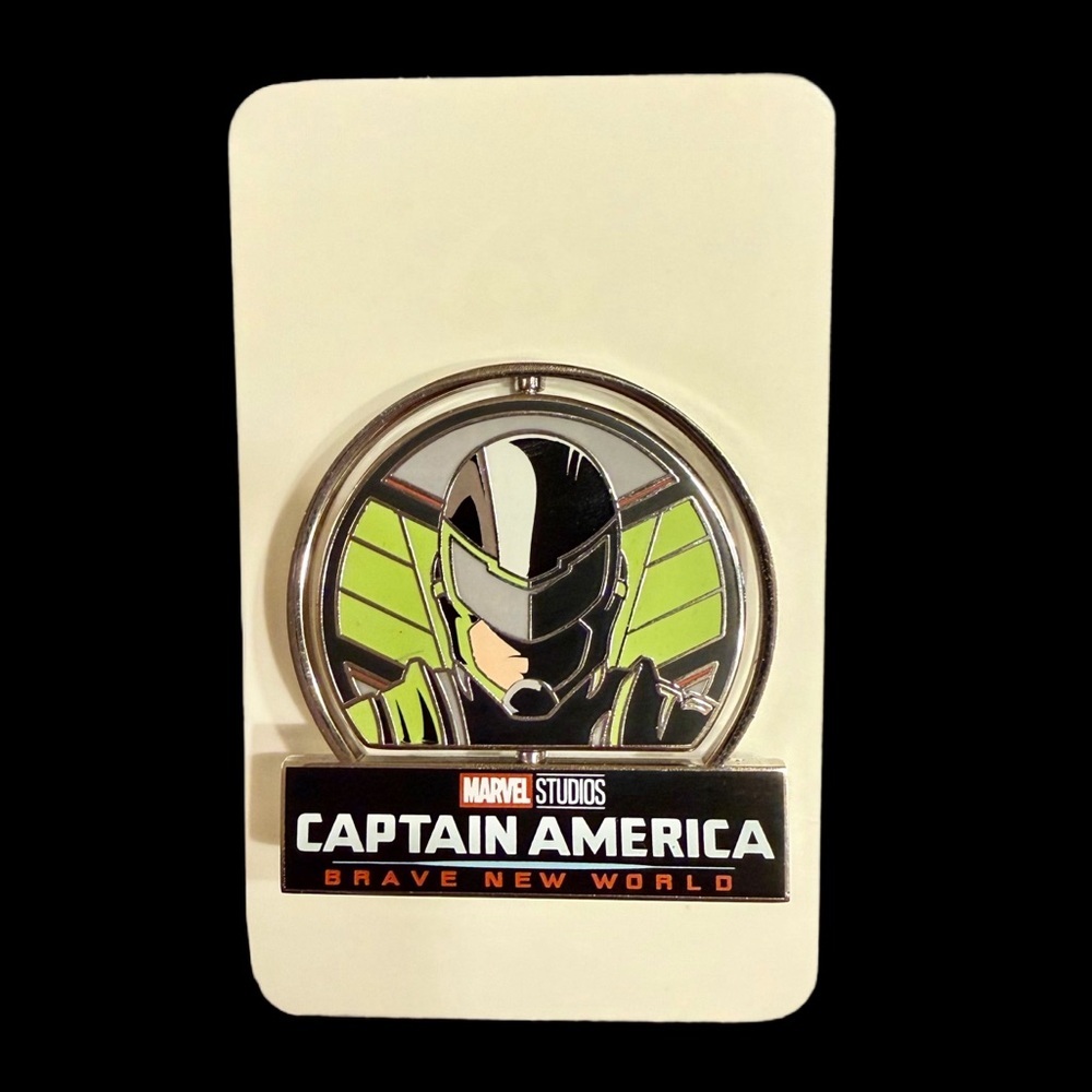 Authentic Disney Marvel Captain America Double Sided Pin - MINT CONDITION